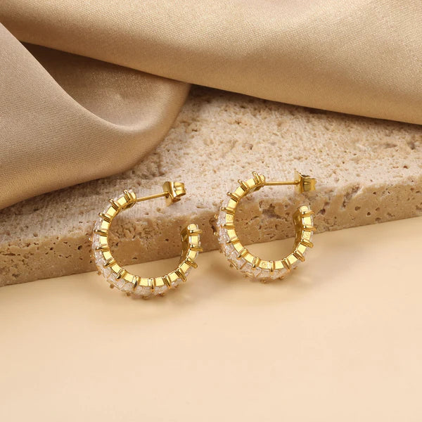 Orecchini rettangolari bianchi a forma di C con due impugnature, 6,8*21 mm, colore acciaio/colore oro