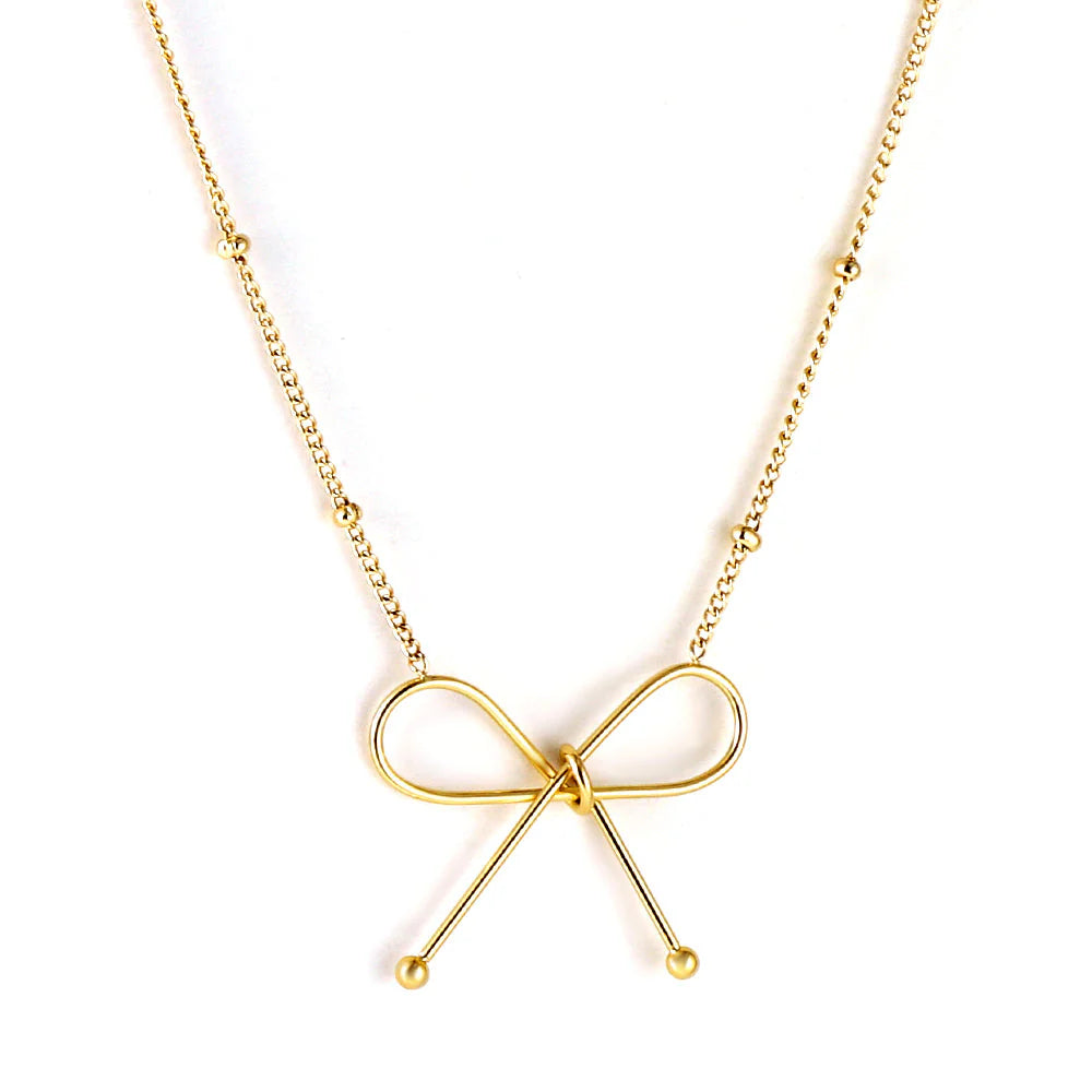 Collana con ciondolo a forma di fiocco placcato in oro 18 carati