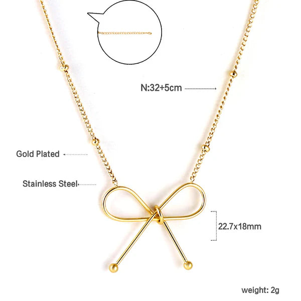 Collana con ciondolo a forma di fiocco placcato in oro 18 carati