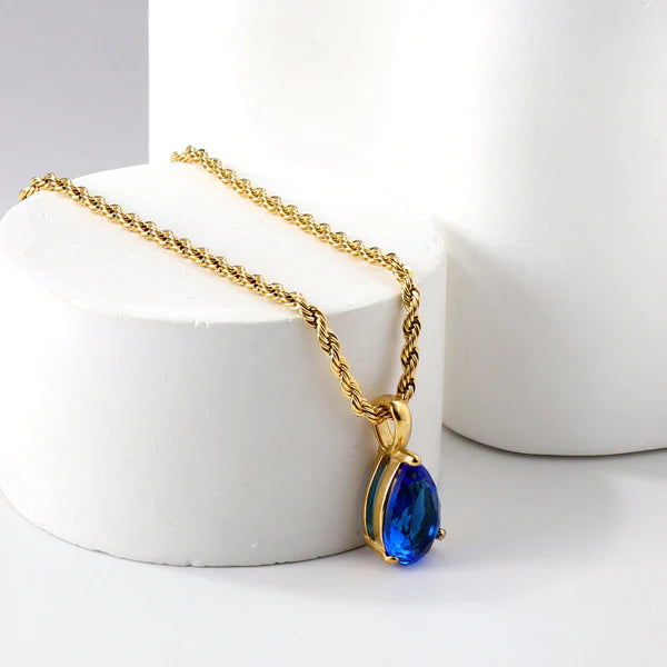Collana con pendente a goccia blu e diamante, 40+5 cm