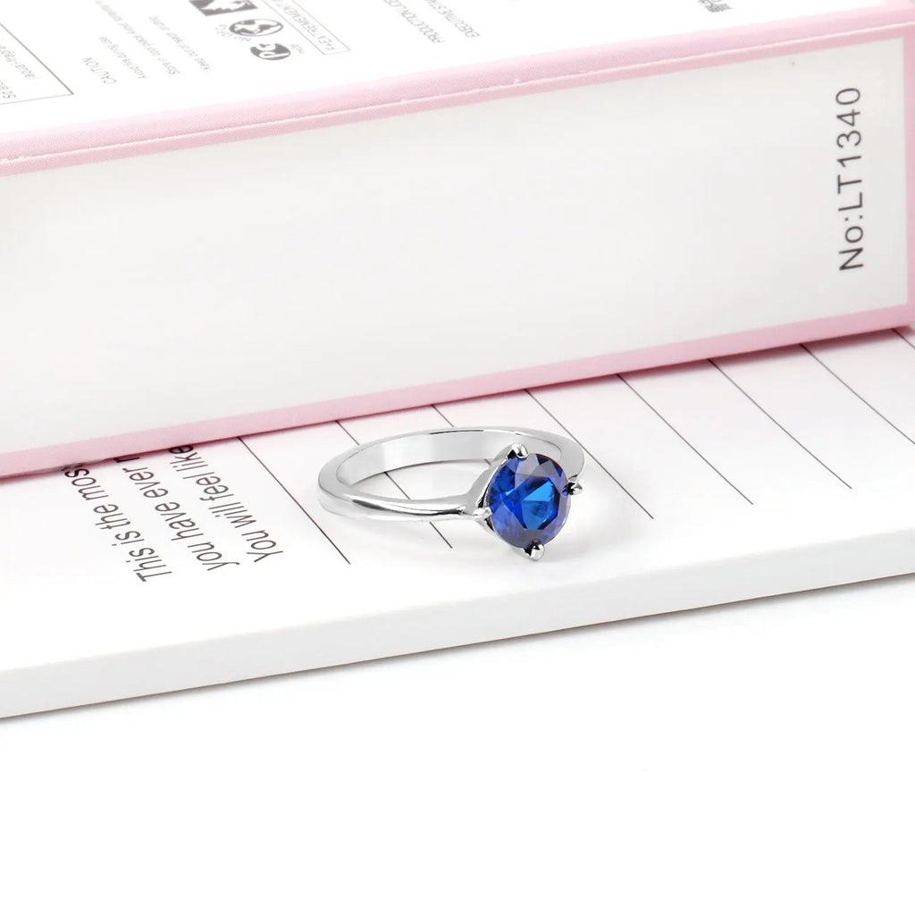 Elegante anello di fidanzamento con piccolo cerchio e zirconi cubici blu in acciaio inossidabile per donna, gioiello da matrimonio color argento